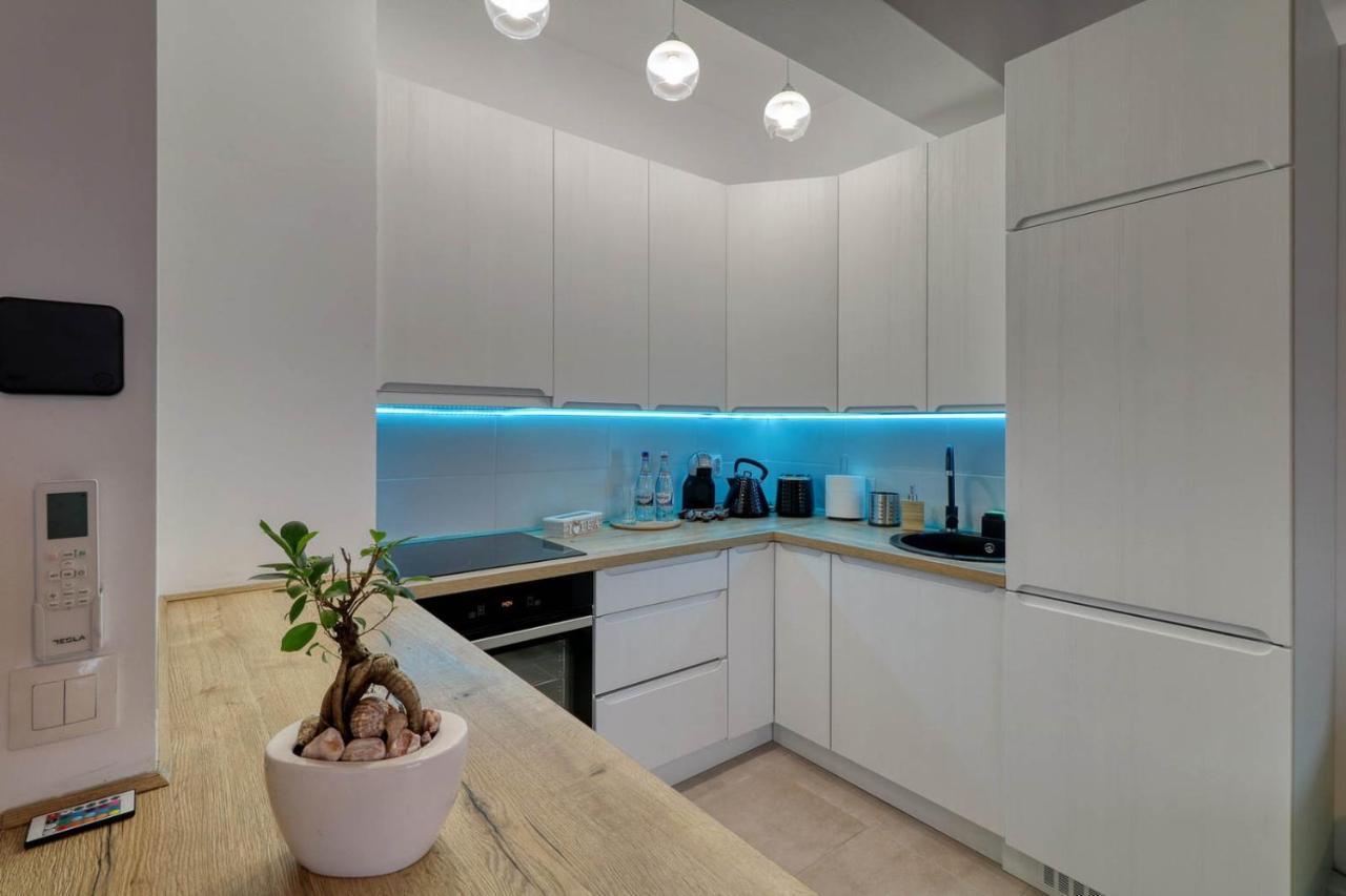Inspiration Station - My Joyful, Cosy&Inviting Apt - Smart Thermostat - Private Parking - Ior Park - Long Term Price Cuts ブカレスト エクステリア 写真