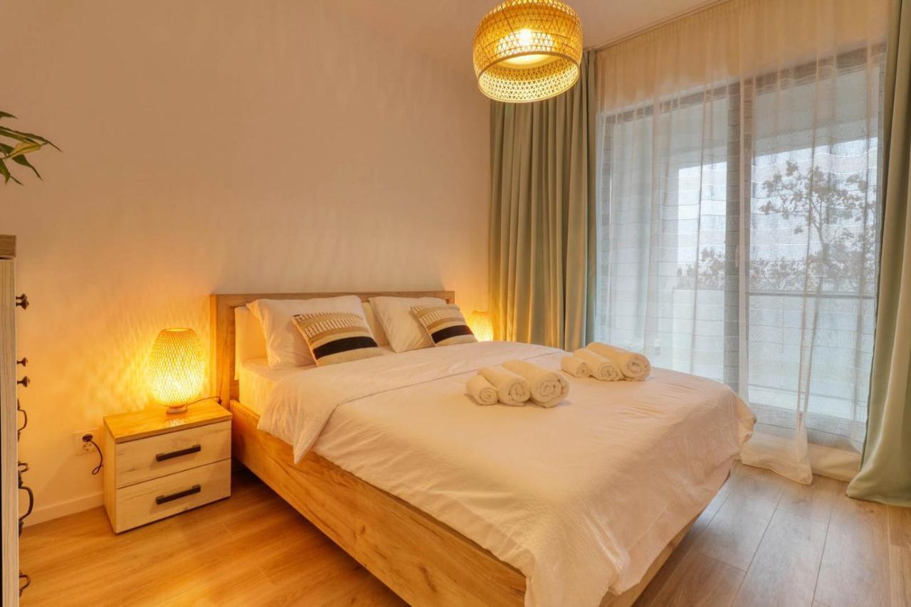 Inspiration Station - My Joyful, Cosy&Inviting Apt - Smart Thermostat - Private Parking - Ior Park - Long Term Price Cuts ブカレスト エクステリア 写真