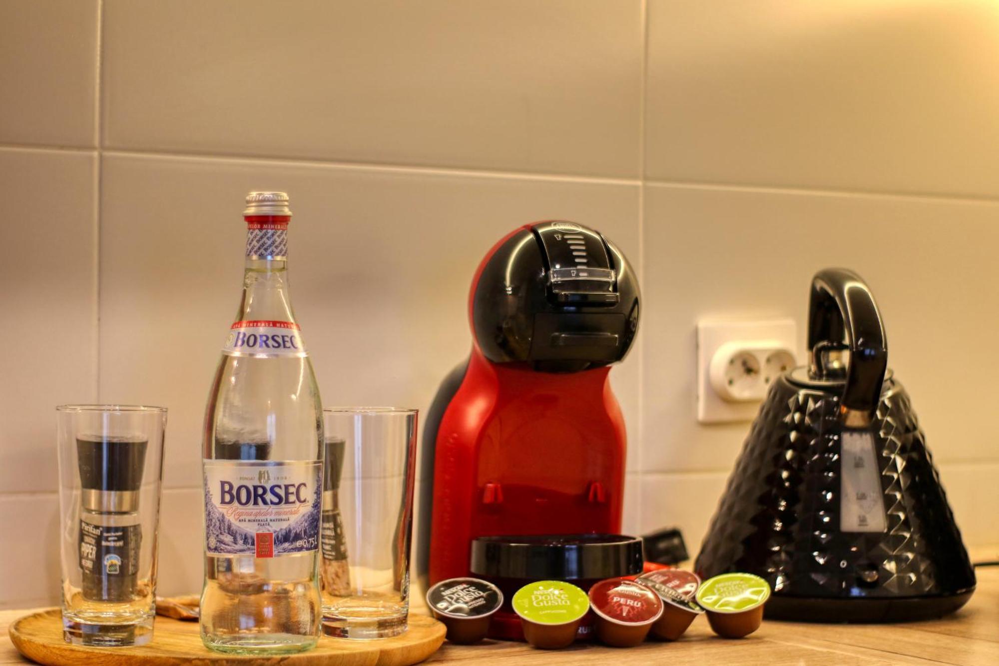 Inspiration Station - My Joyful, Cosy&Inviting Apt - Smart Thermostat - Private Parking - Ior Park - Long Term Price Cuts ブカレスト エクステリア 写真