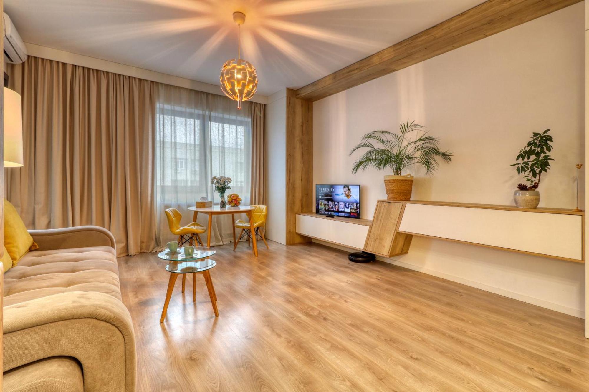 Inspiration Station - My Joyful, Cosy&Inviting Apt - Smart Thermostat - Private Parking - Ior Park - Long Term Price Cuts ブカレスト エクステリア 写真